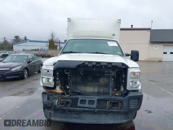 2015 Ford F-250 XL z VIN 1FDBF2B66FEA47593, wystawiony jako IAAI lot #38838987 z przebiegiem 438 340 mil mil oraz . Historia ofert i sprzedaży dostępna na DreamBid. Obrazek 6.