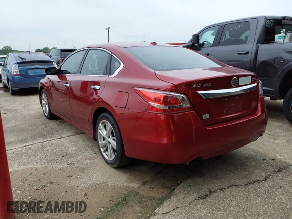 2013 Nissan Altima SV with VIN 1N4AL3AP7DN445021, listed as a IAAI auction lot 42156287 with 191,051 mi miles and . Bid and sale history available at carsss.com. Image 3.