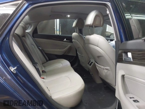 2015 Hyundai Sonata Limited with VIN 5NPE34AF4FH112271, listed as a IAAI auction lot 42077669 with 84,154 mi miles and . Bid and sale history available at carsss.com. Image 8.