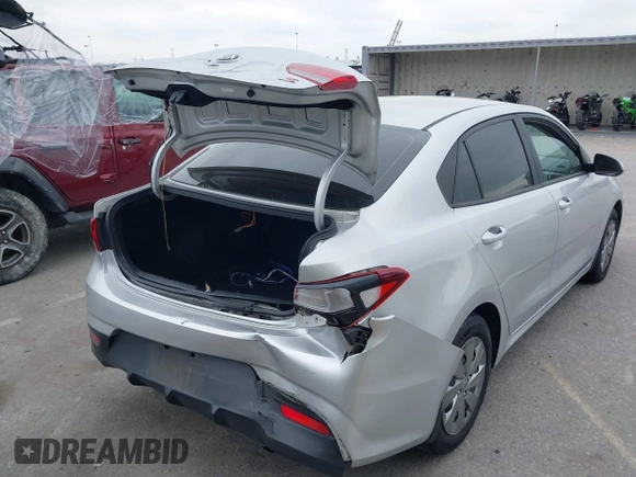 2020 Kia Rio LX with VIN 3KPA24AD7LE313579, listed as a IAAI auction lot 41884205 with 112,586 mi miles and . Bid and sale history available at DreamBid. Image 6.