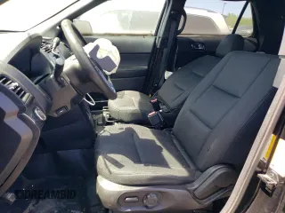 2018 Ford Police Interceptor Utility z VIN 1FM5K8AT7JGA44217, wystawiony jako Copart lot #53910515 z przebiegiem 49 310 mil mil oraz Tytuł czysty. Historia ofert i sprzedaży dostępna na DreamBid. Obrazek 7.