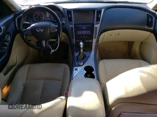 2015 Infiniti Q50 z VIN JN1BV7AR9FM396109, wystawiony jako Copart lot #73750644 z przebiegiem 138 477 mil mil oraz Szkody całkowita. Historia ofert i sprzedaży dostępna na DreamBid. Obrazek 8.