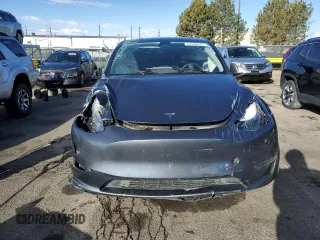 2022 Tesla Model Y Performance with VIN 7SAYGDEF0NF452111, listed as a Copart auction lot 47595975 with 33,514 mi miles and Salvage Title. Bid and sale history available at DreamBid. Image 5.