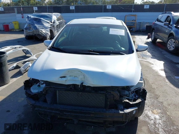 2018 Kia Forte LX with VIN 3KPFL4A73JE170771, listed as a IAAI auction lot 41809290 with 87,755 mi miles. Bid and sale history available at carsss.com. Image 13.