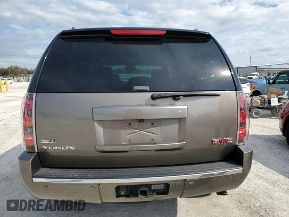 2012 GMC Yukon Denali with VIN 1GKS2EEF3CR113295, listed as a Copart auction lot 78084504 with 0 mi miles and Salvage Title. Bid and sale history available at carsss.com. Image 6.