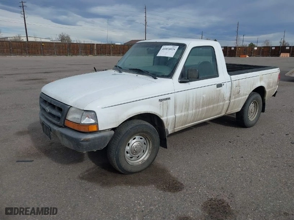 2000 Ford Ranger XL with VIN 1FTYR10C9YPB01159, listed as a IAAI auction lot 41854024 with 86,946 mi miles. Bid and sale history available at carsss.com. Image 2.