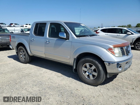 2005 Nissan Frontier LE z VIN 1N6AD07W95C443995, wystawiony jako Copart lot #61102285 z przebiegiem 248 740 mil mil oraz Czysty tytuł • Clean title. Historia ofert i sprzedaży dostępna na DreamBid. Obrazek 4.