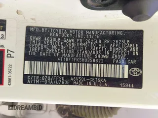 2017 Toyota Camry XLE with VIN 4T1BF1FK5HU358622, listed as a IAAI auction lot 41940058 with 1 mi miles. Bid and sale history available at carsss.com. Image 9.
