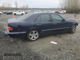 2002 Mercedes-Benz E-Class with VIN WDBJF82J62X063720, listed as a Copart auction lot 84763074 with 0 mi miles and Salvage Title. Bid and sale history available at carsss.com. Image 3.