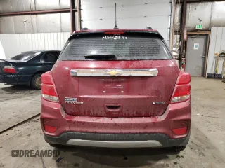 2018 Chevrolet Trax Premier with VIN 3GNCJRSB3JL298729, listed as a Copart auction lot 44631995 with 71,469 mi miles and Salvage Title. Bid and sale history available at carsss.com. Image 6.