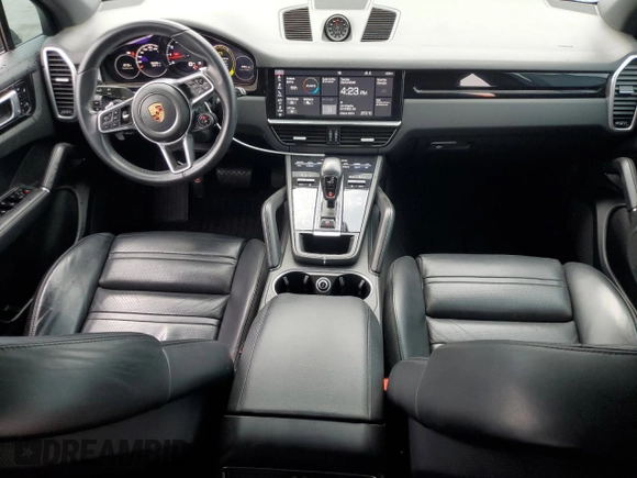 2019 Porsche Cayenne with VIN WP1AA2AY4KDA01261, listed as a Copart auction lot 59630025 with 56,459 mi miles and Salvage title. Bid and sale history available at DreamBid. Image 8.
