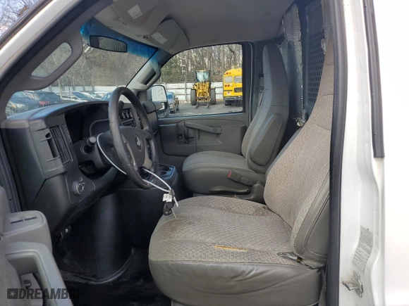 2017 Chevrolet Express Cargo Van with VIN 1GCWGAFF0H1179332, listed as a Copart auction lot 42960785 with 235,937 mi miles and Clean Title. Bid and sale history available at carsss.com. Image 7.
