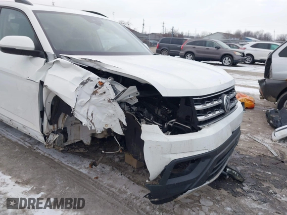 2020 Volkswagen Atlas SE with VIN 1V2UR2CA1LC503822, listed as a IAAI auction lot 41546769 with 66,220 mi miles and . Bid and sale history available at DreamBid. Image 6.