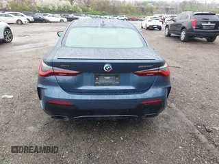 2023 BMW 4 Series M440i xDrive with VIN WBA13AR07PCL27599, listed as a IAAI auction lot 41963102 with 23,526 mi miles and . Bid and sale history available at DreamBid. Image 17.