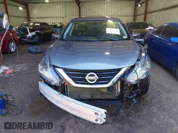 2018 Nissan Altima SV with VIN 1N4AL3AP3JC220232, listed as a IAAI auction lot 42037929 with 54,908 mi miles and . Bid and sale history available at carsss.com. Image 13.