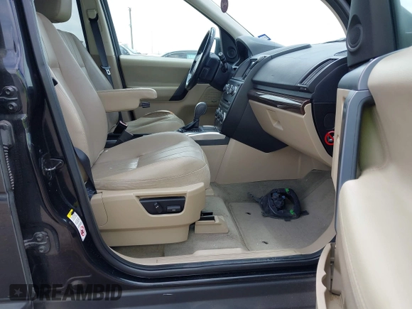 2013 Land Rover LR2 with VIN SALFR2BG4DH365416, listed as a IAAI auction lot 42046540 with 144,230 mi miles and . Bid and sale history available at DreamBid. Image 5.