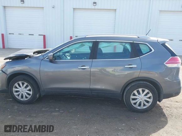 2016 Nissan Rogue SV with VIN 5N1AT2MT4GC880023, listed as a IAAI auction lot 41770822 with 174,843 mi miles. Bid and sale history available at carsss.com. Image 15.