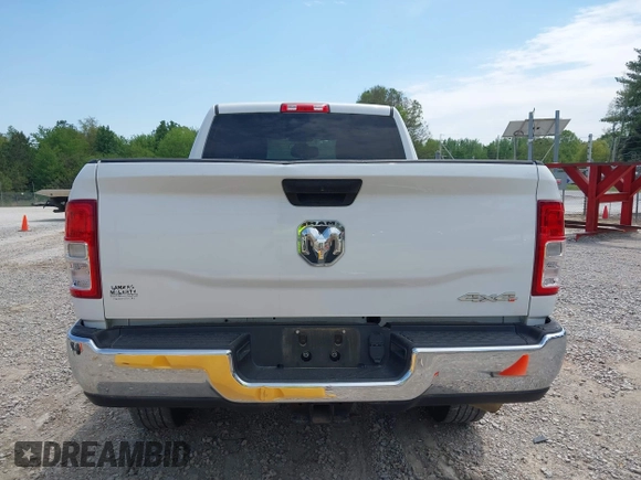 2020 Ram 2500 Tradesman with VIN 3C6UR5CL9LG258440, listed as a IAAI auction lot 42073257 with 33,489 mi miles and . Bid and sale history available at DreamBid. Image 17.