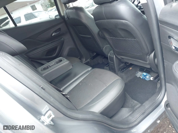 2019 Buick Encore Preferred with VIN KL4CJESB7KB924524, listed as a IAAI auction lot 41884779 with 404,845 mi miles. Bid and sale history available at carsss.com. Image 8.
