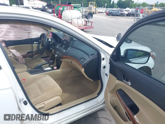2011 Honda Accord EX with VIN 1HGCP2F74BA048009, listed as a IAAI auction lot 42314677 with 273,101 mi miles and . Bid and sale history available at DreamBid. Image 5.