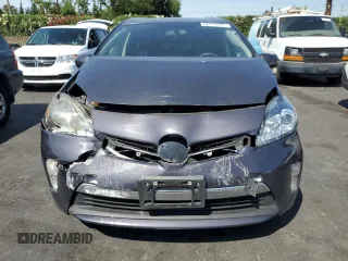 2014 Toyota Prius with VIN JTDKN3DP9E3052770, listed as a Copart auction lot 60000005 with 171,707 mi miles and Salvage title. Bid and sale history available at DreamBid. Image 5.