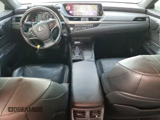 2021 Lexus ES 300h Luxury with VIN 58AEA1C11MU012688, listed as a Copart auction lot 89016795 with 123,574 mi miles and Salvage title. Bid and sale history available at DreamBid. Image 8.