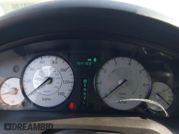 2008 Chrysler 300 LX with VIN 2C3KA43R48H251025, listed as a IAAI auction lot 41510553 with 104,103 mi miles. Bid and sale history available at carsss.com. Image 7.