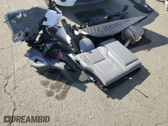 2024 Subaru Outback Limited XT with VIN 4S4BTGND8R3210096, listed as a Copart auction lot 71753074 with 3,564 mi miles and Salvage title. Bid and sale history available at DreamBid. Image 13.
