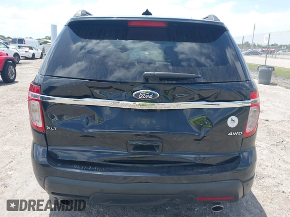 2012 Ford Explorer XLT with VIN 1FMHK8D84CGA66053, listed as a IAAI auction lot 42122087 with 204,812 mi miles and . Bid and sale history available at DreamBid. Image 6.
