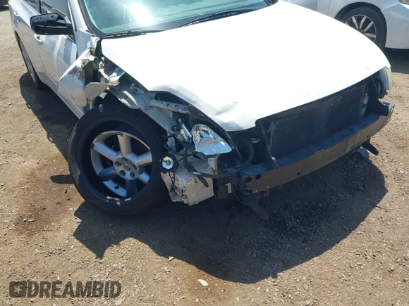 2009 Nissan Altima S with VIN 1N4AL21E19C155529, listed as a IAAI auction lot 42093236 with 210,256 mi miles and . Bid and sale history available at DreamBid. Image 6.
