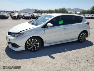 2017 Toyota Corolla iM with VIN JTNKARJE5HJ540000, listed as a Copart auction lot 61888174 with 60,637 mi miles and Salvage Title. Bid and sale history available at carsss.com. Image 1.