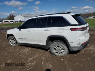 2023 Jeep Grand Cherokee Laredo z VIN 1C4RJHAGXPC619230, wystawiony jako Copart lot #52412175 z przebiegiem 36 255 mil mil oraz Szkoda całkowita • Salvage title. Historia ofert i sprzedaży dostępna na DreamBid. Obrazek 2.