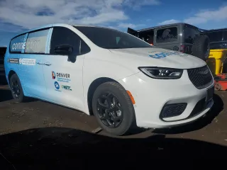 2023 Chrysler Pacifica Hybrid Limited with VIN 2C4RC1S76PR542931, listed as a Copart auction lot 42998415 with 50,626 mi miles and Salvage Title. Bid and sale history available at carsss.com. Image 4.