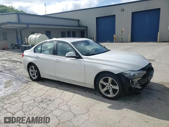 2013 BMW 3 Series 320i xDrive with VIN WBA3C3C57DF980971, listed as a Copart auction lot 57441155 with 131,263 mi miles and Salvage title. Bid and sale history available at DreamBid. Image 14.