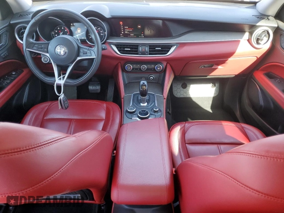 2019 Alfa Romeo Stelvio Ti z VIN ZASPAKBNXK7C69818, wystawiony jako Copart lot #45372505 z przebiegiem 51 015 mil mil oraz Szkody całkowita. Historia ofert i sprzedaży dostępna na DreamBid. Obrazek 8.