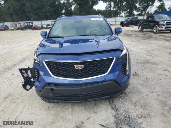 2023 Cadillac XT4 FWD Sport with VIN 1GYFZER43PF111131, listed as a Copart auction lot 71765404 with 524 mi miles and Salvage Title. Bid and sale history available at carsss.com. Image 5.
