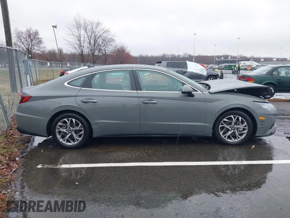 2020 Hyundai Sonata SEL z VIN 5NPEF4JA5LH021064, wystawiony jako IAAI lot #41854623 z przebiegiem 27 450 mil mil oraz . Historia ofert i sprzedaży dostępna na DreamBid. Obrazek 13.