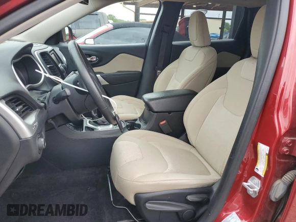 2017 Jeep Cherokee Sport с VIN 1C4PJLAB2HW664029, выставлен на аукционе Copart как лот 54760335 с пробегом 74 849 миль миль и Списание • Salvage title. История ставок и продаж доступна на DreamBid. Изображение 7.
