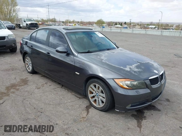 2006 BMW 3 Series 325i with VIN WBAVB13536KX69406, listed as a IAAI auction lot 41925948 with 123,734 mi miles. Bid and sale history available at carsss.com. Image 1.