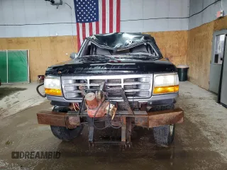 1997 Ford F-250 with VIN 1FTHF26G8VEB98855, listed as a Copart auction lot 53140545 with 193,820 mi miles and Clean Title. Bid and sale history available at DreamBid. Image 5.