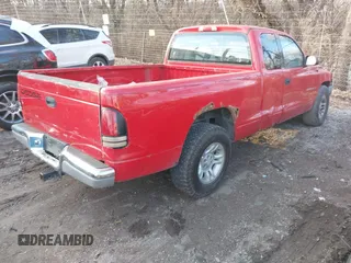 2001 Dodge Dakota Sport with VIN 1B7GL22N11S297957, listed as a IAAI auction lot 41244056 with 193,671 mi miles. Bid and sale history available at carsss.com. Image 4.