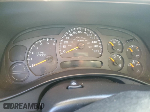2005 GMC Yukon SLE with VIN 1GKEC13T25J237118, listed as a Copart auction lot 73771344 with 0 mi miles and Non Repairable. Bid and sale history available at carsss.com. Image 9.