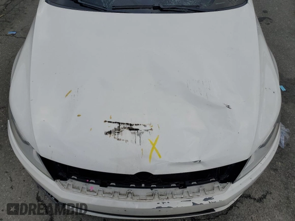 2013 Volkswagen CC R-Line with VIN WVWBP7AN3DE515994, listed as a Copart auction lot 65231944 with 109,487 mi miles and Non Repairable. Bid and sale history available at carsss.com. Image 11.
