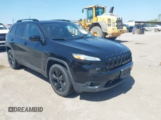 2018 Jeep Cherokee Limited с VIN 1C4PJLDB2JD531364, выставлен на аукционе IAAI как лот 42020062 с пробегом 123 777 миль миль и . История ставок и продаж доступна на DreamBid. Изображение 1.