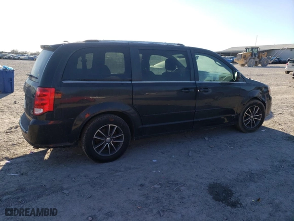 2017 Dodge Grand Caravan SXT with VIN 2C4RDGCG4HR714695, listed as a Copart auction lot 46538045 with 158,008 mi miles and Salvage Title. Bid and sale history available at carsss.com. Image 3.