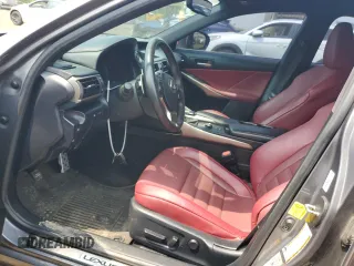 2019 Lexus IS 300 z VIN JTHC81D27K5034805, wystawiony jako Copart lot #59792465 z przebiegiem 108 515 mil mil oraz Szkoda całkowita • Salvage title. Historia ofert i sprzedaży dostępna na DreamBid. Obrazek 7.