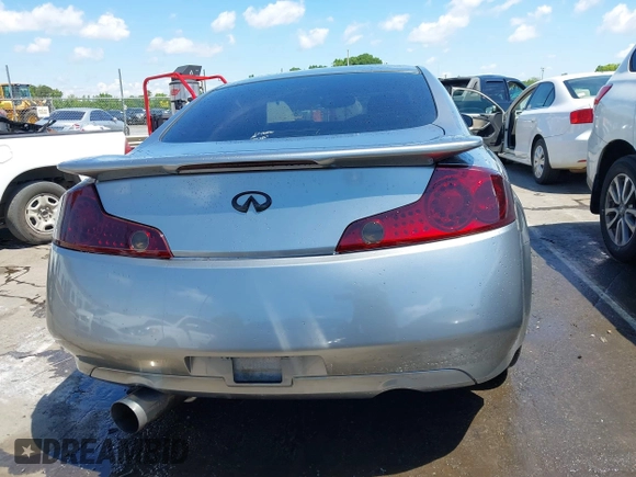 2003 Infiniti G35 w/Leather z VIN JNKCV54E73M202329, wystawiony jako IAAI lot #42217042 z przebiegiem 134 013 mil mil oraz . Historia ofert i sprzedaży dostępna na DreamBid. Obrazek 16.