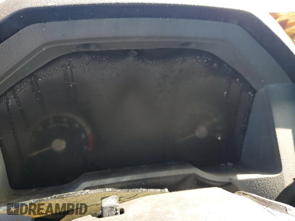 2015 Ford F-250 XLT z VIN 1FTBF2B6XFEA80102, wystawiony jako Copart lot #65196695 z przebiegiem Nie podano mil oraz Szkoda całkowita • Salvage title. Historia ofert i sprzedaży dostępna na DreamBid. Obrazek 9.