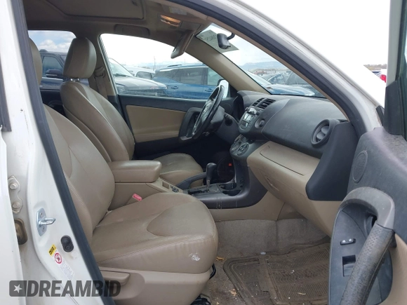 2009 Toyota RAV4 Ltd with VIN JTMBK31V295082912, listed as a IAAI auction lot 42084251 with 140,734 mi miles. Bid and sale history available at carsss.com. Image 5.