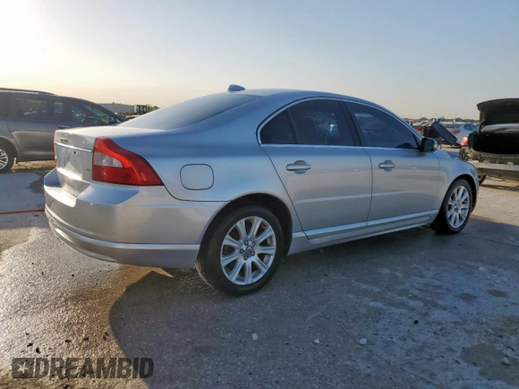 2009 Volvo S80 I6 with VIN YV1AS982791106584, listed as a Copart auction lot 52923625 with 133,546 mi miles and Salvage Title. Bid and sale history available at carsss.com. Image 3.